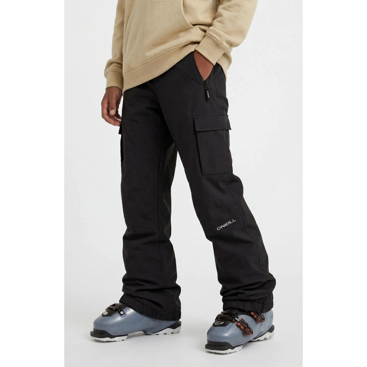 Fwc'cruz Cargo-19010-Black Out-1
