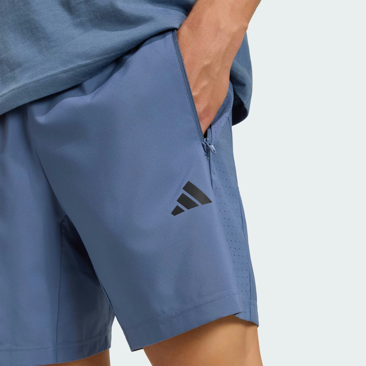 Workout Essentials Woven-3