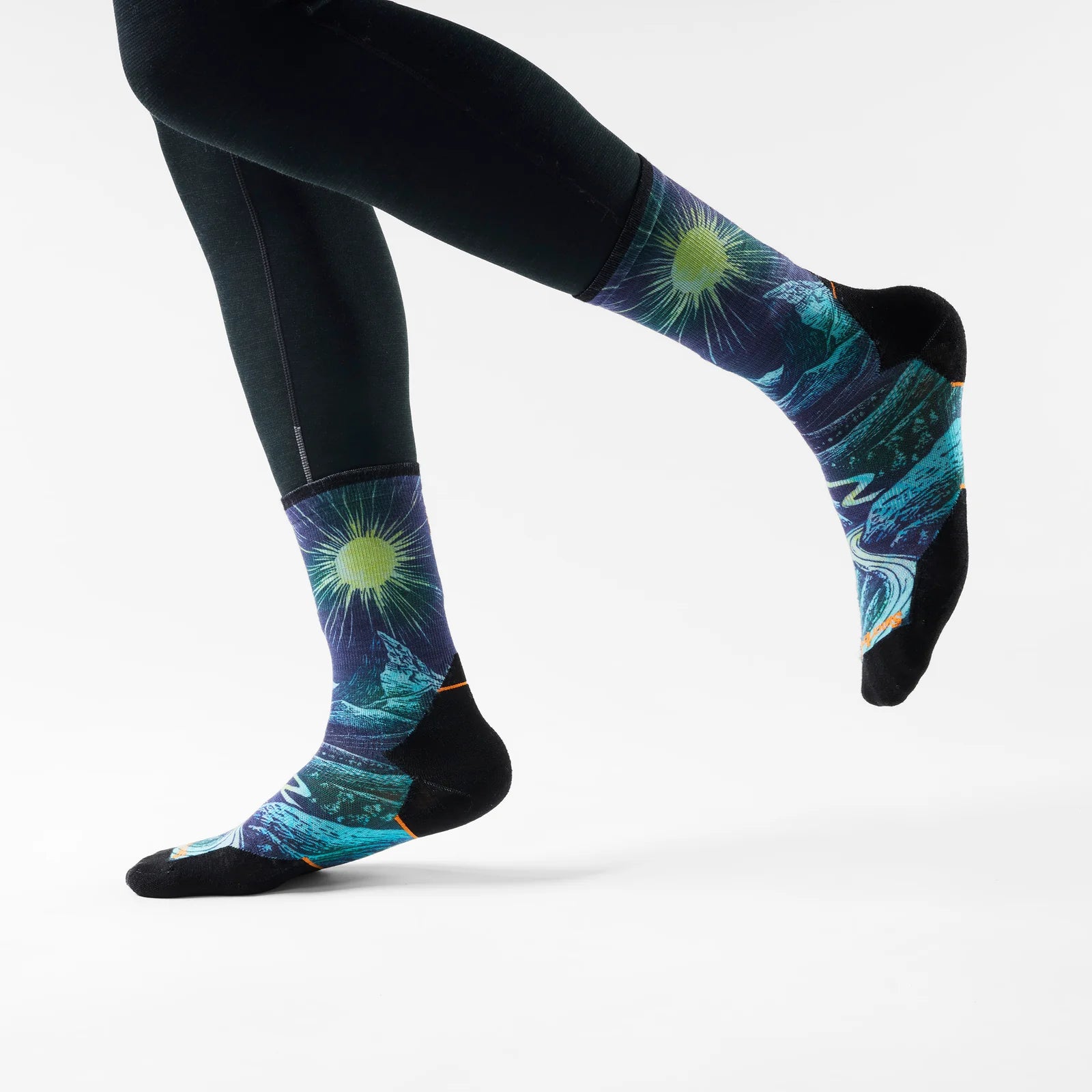 Men's Trail Run Targeted Cushion Treeline Print Crew Socks