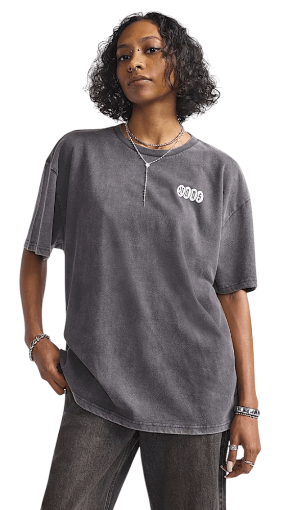 Earthbound Outsized-1